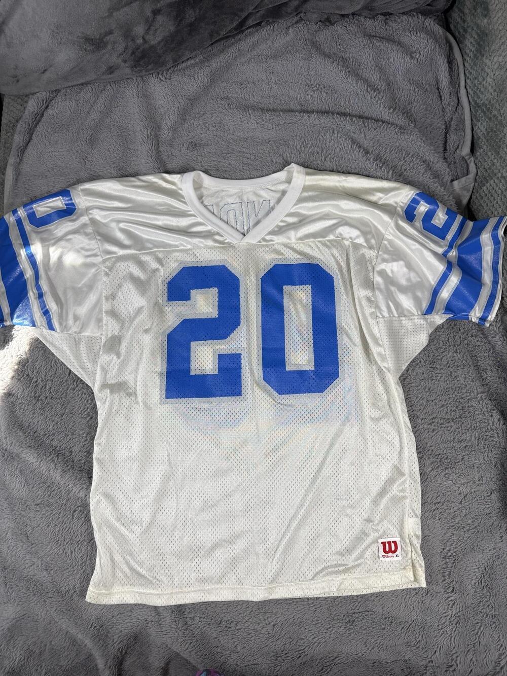 Wilson Football Jersey Mens XL White Blue Barry Sanders 20 Mesh Top Throwback